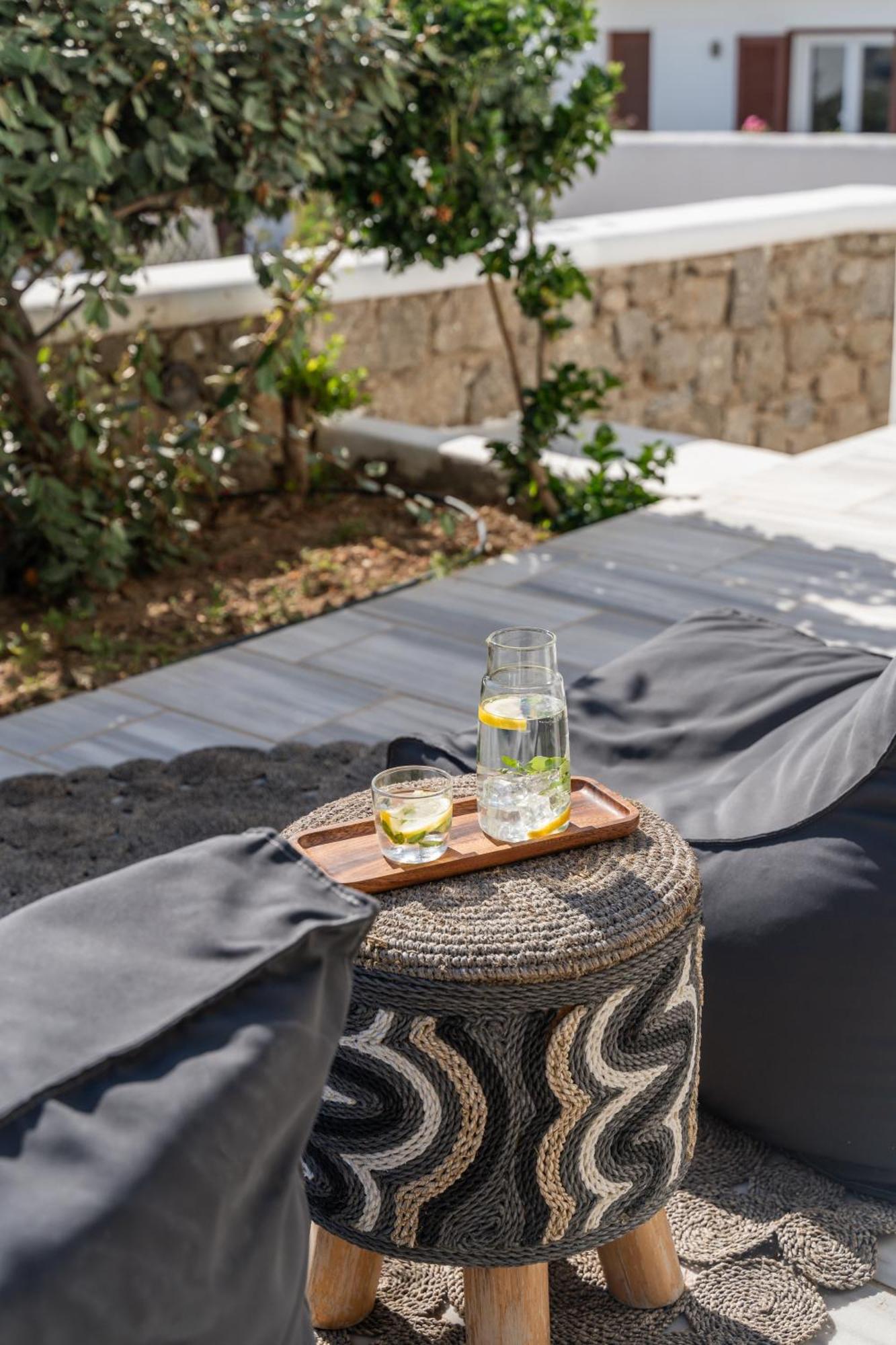 Namaste Boutique Apartments Mykonos Тоурлос Экстерьер фото